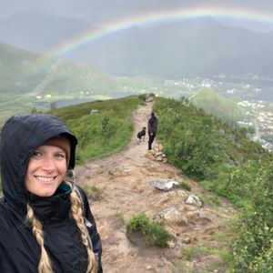 Meet your Posher, Ash